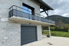 garde-corps-aluminium-decoupe-laser-gris-anthracite-eynoud