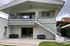 garde-corps-moderne-aluminium-ral-7040-pas-cher-vezeronce-curtin