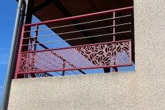 garde-corps-rouge-decoupe-laser-chantilin