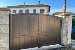 portail-battant-manuel-ral-7039-saint-beron