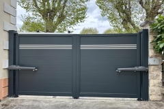 portail-battant-gris-anthracite-aluminium-charantonnay