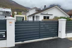 portail-coulissant-ral-7016