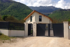 portail-gris-anthracite-battant-heyrieux