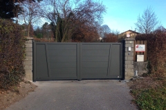 portail-plein-gris-anthracite-doissin
