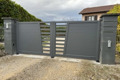 portail-ral-7040-battant-saint-alban-de-montbel