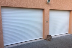 porte-de-garage-enroulable-motorise-rochetoirin