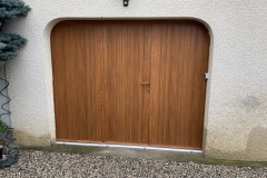 porte-de-garage-ton-bois-battante-sainte-blandine