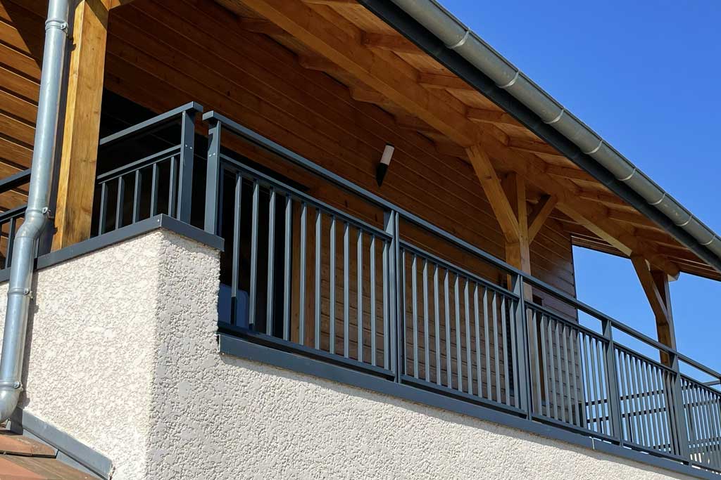 garde corps chambery barreaux verticaux